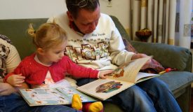 Why Young Children Need Pictures when Learning to Read